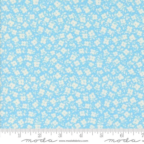 Moda Dainty Meadow Bluebell 31745 23