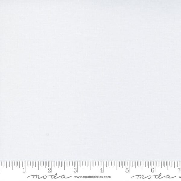 Moda Bella Solids Super White 9900 436