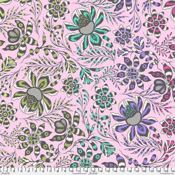 Free Spirit Tula Pink Roar Super Wild Vine - Blush QBTP016