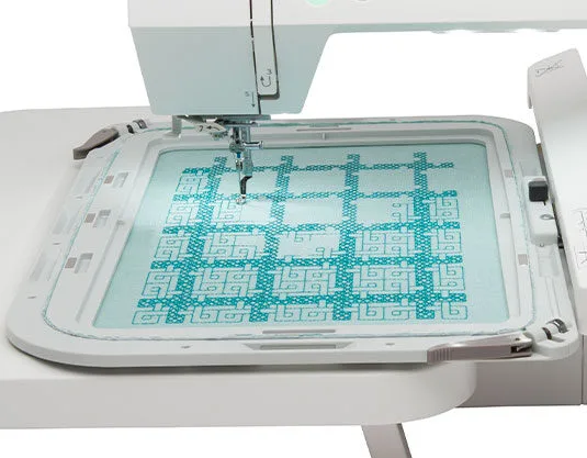 Janome Memory Craft 550E (MC550E) - Image 5